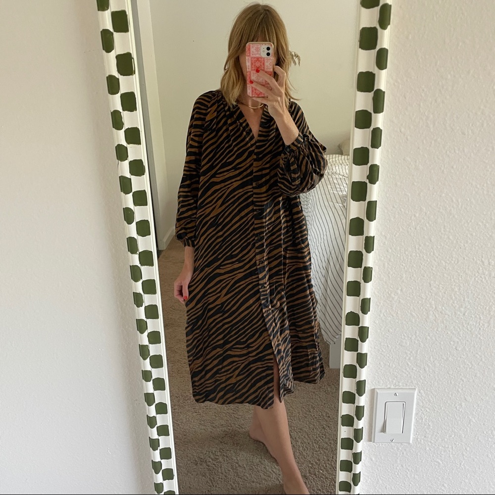 & Other Stories Tiger Print Dress - Picture 4 of 8